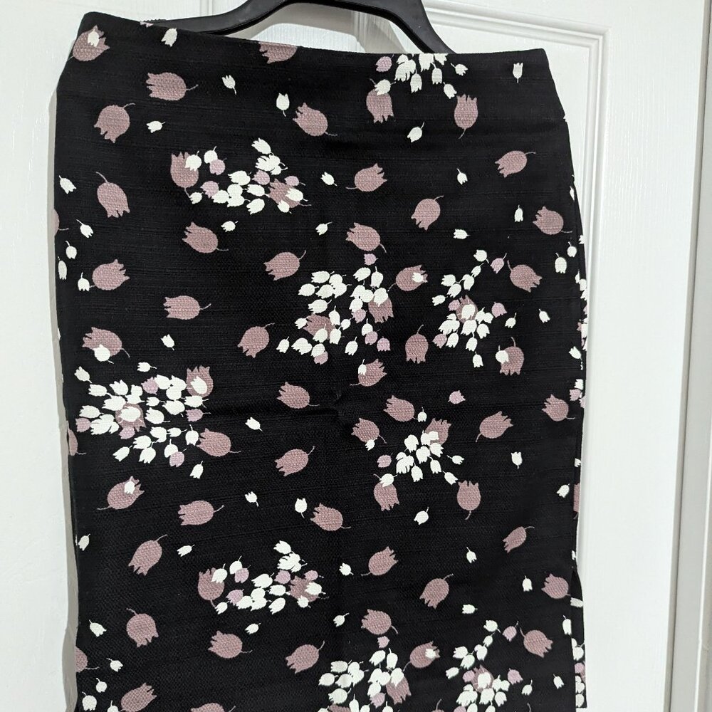 NWT Loft Outlet Black/White/Purple Floral Cotton Pencil Skirt Sz 0P